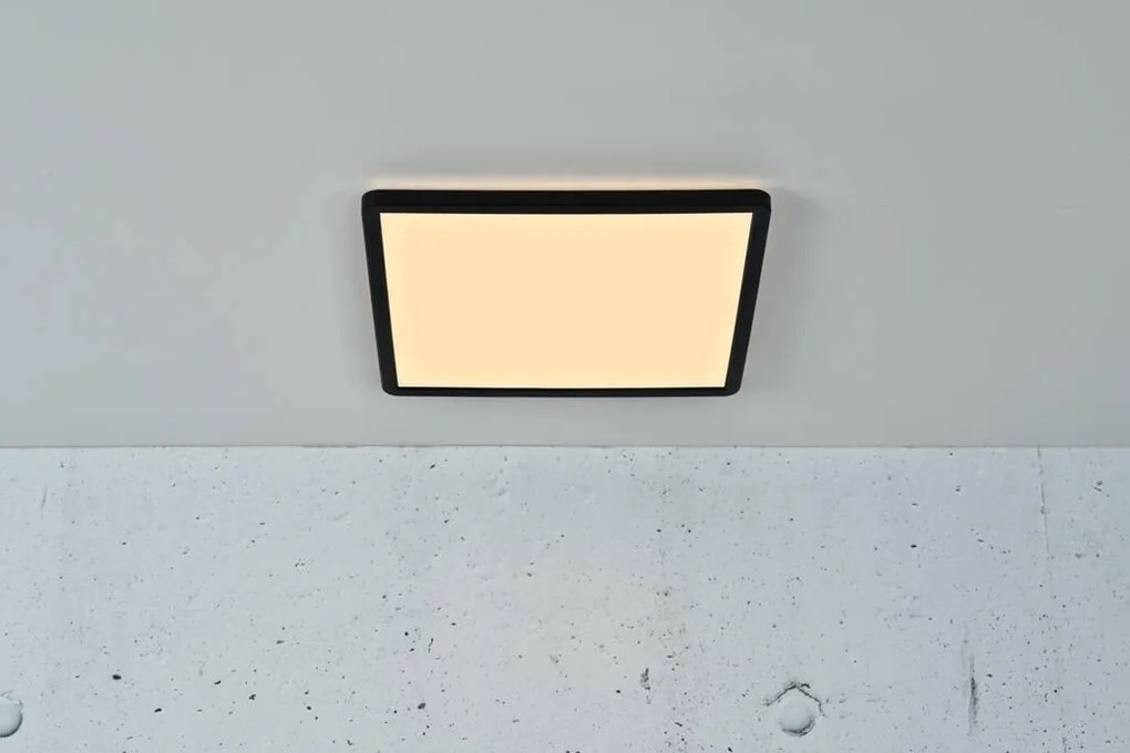 Plafoniera LED design silm IP54 baie Oja square 29 negru 3000-4000K 2015066103 NL
