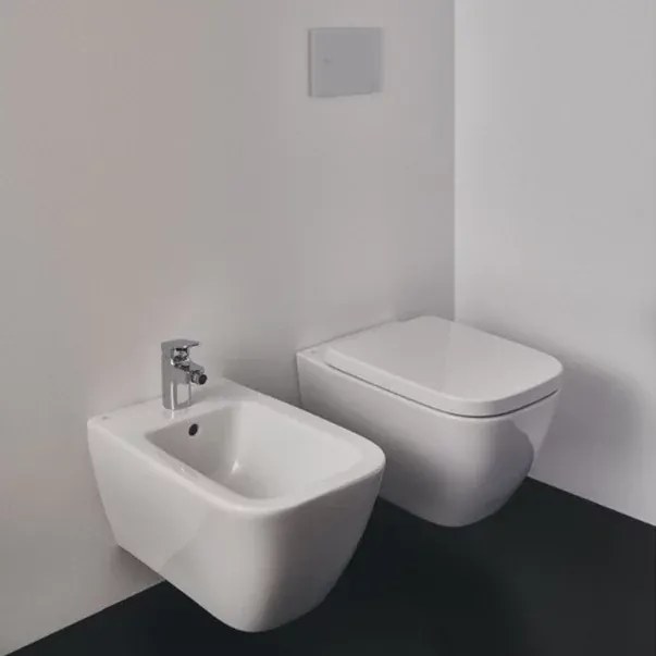 Capac WC softclose Ideal Standard I.life B alb