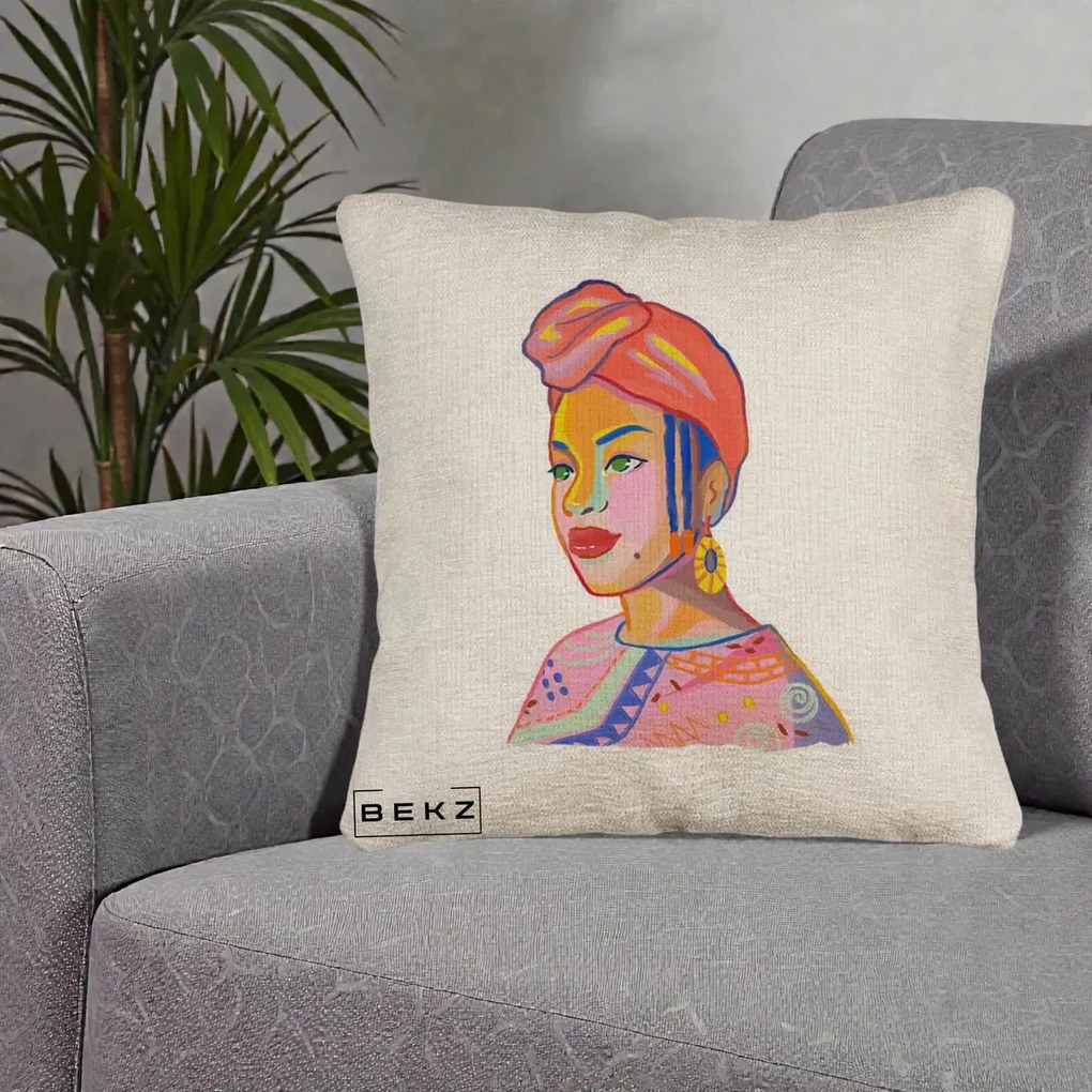 Perna Decorativa Portret Femeie Africana, 40x40 cm, Bej Canapea, Husa Detasabila, Perna Inclusa, BEKZ®