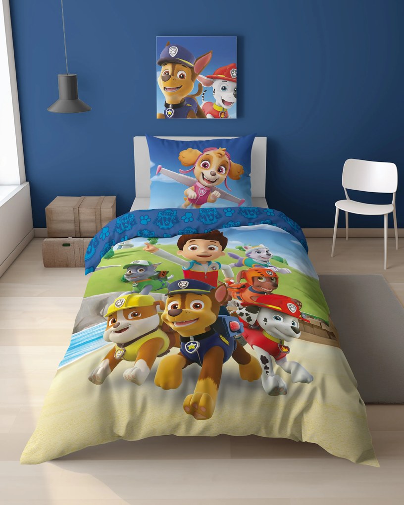 Lenjerie de pat luminoasa PAW PATROL Paws in Action albastra Dimensiune lenjerie de pat: 70 x 80 cm | 140 x 200 cm