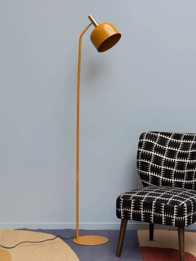 Lampadar din metal, Clockwork
