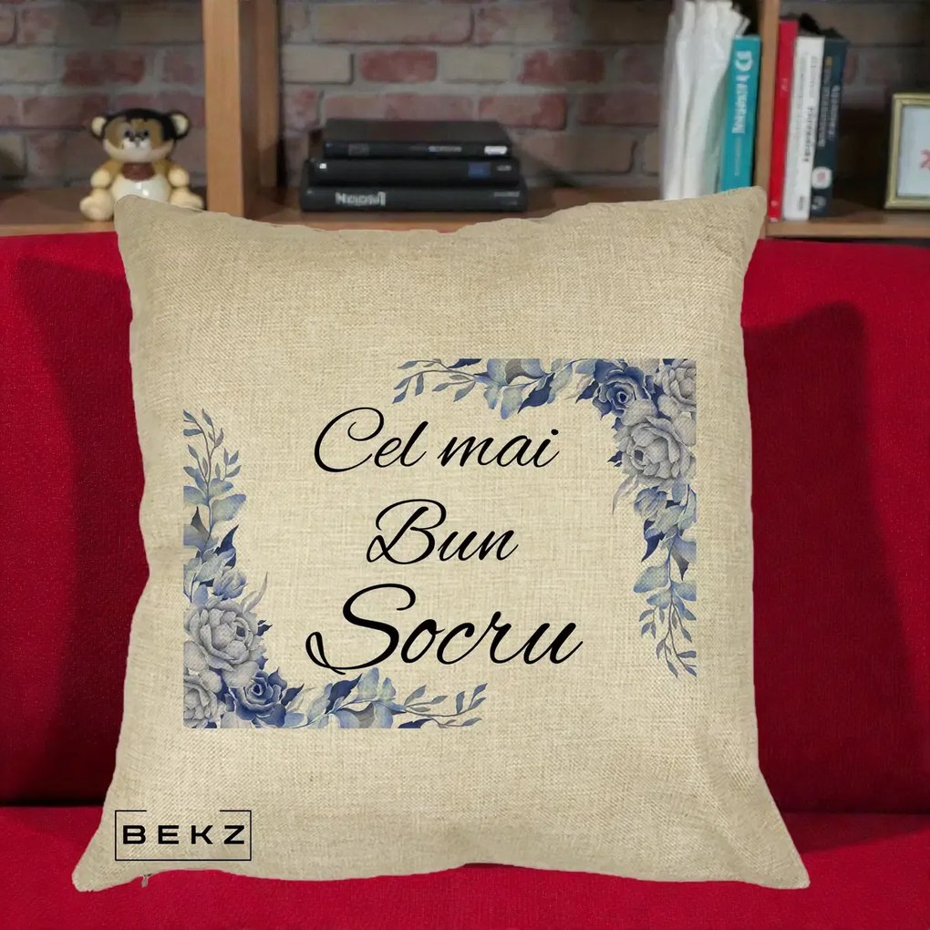 Cadou pentru Socru - Perna Personalizata Cel mai Bun Socru cu Flori Albastre Acuarela, 40x40 cm, Crem, Husa Detasabila, Perna Inclusa, BEKZ®