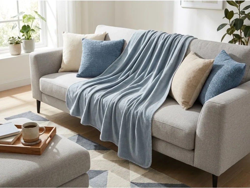 Patura fleece STRIA, sedomodra Dimensiune: 150 x 200 cm