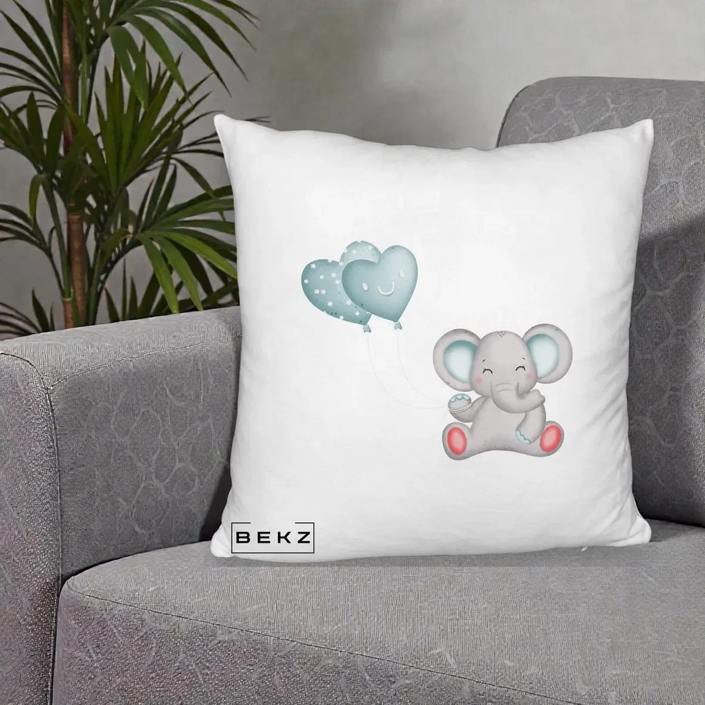 Perna Decorativa Fluffy, Model Elefant si baloane in forma de inimioare, 40x40 cm, Alb Pufos, Husa Detasabila, Perna Inclusa, BEKZ®