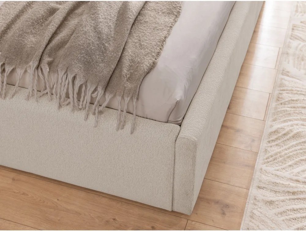 Pat matrimonial bej tapițat cu spațiu de depozitare cu somieră 140x200 cm Cille – Ropez