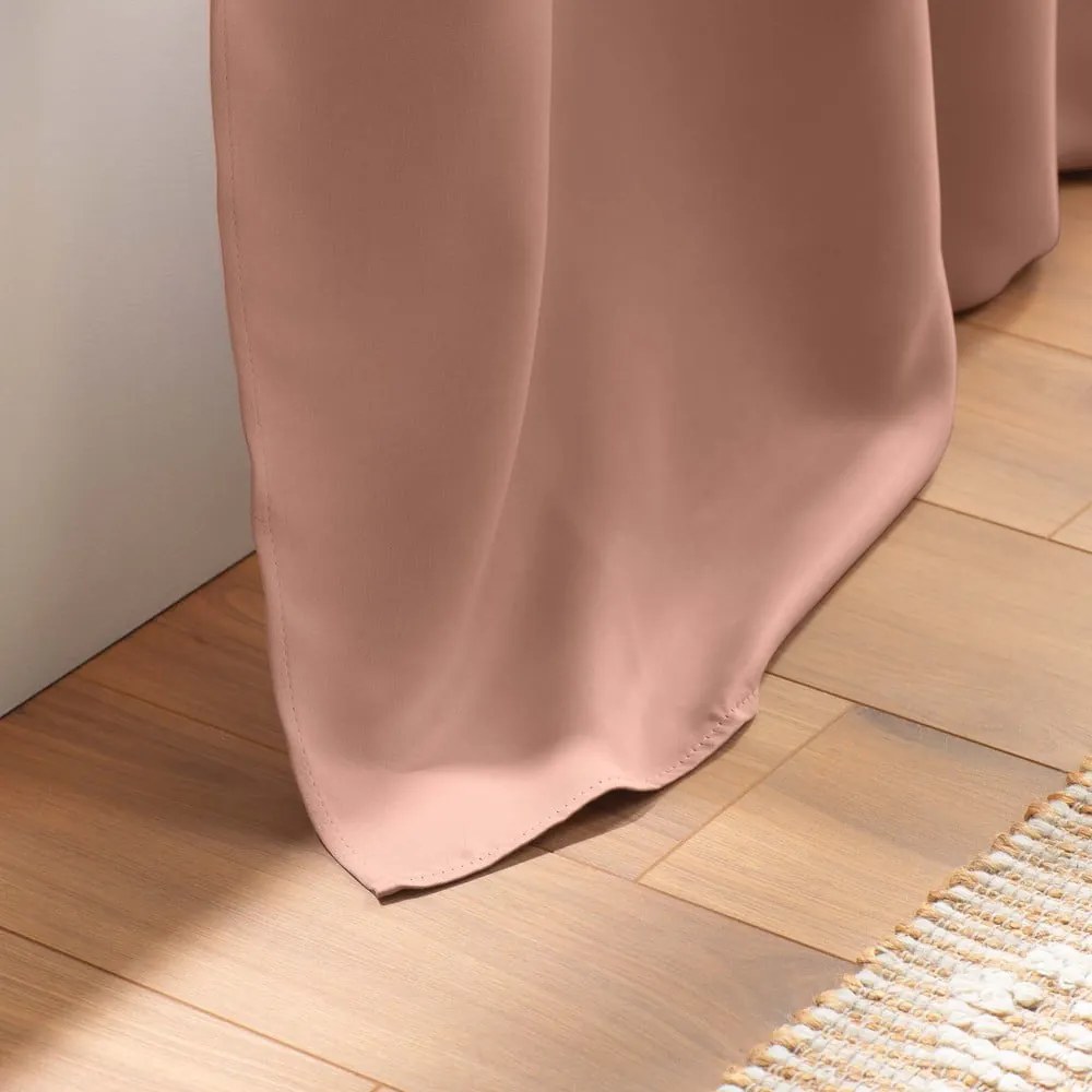 Draperie roz blackout 135x180 cm Occult – douceur d'intérieur