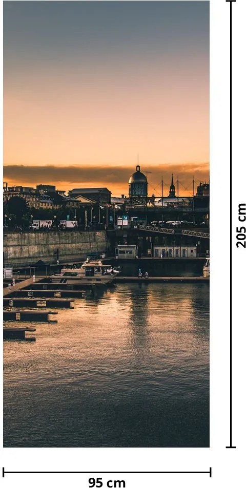 Fototapet pentru ușă - Orășel cu port (95x205cm)