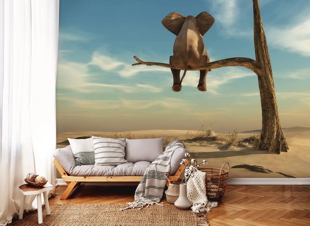 Fototapet - Elefant în copac (152,5x104 cm)