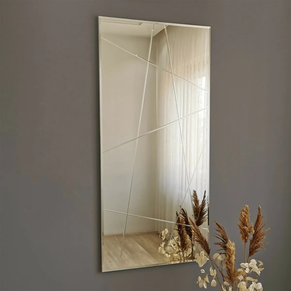 Oglinda Wall 62 x 130 cm