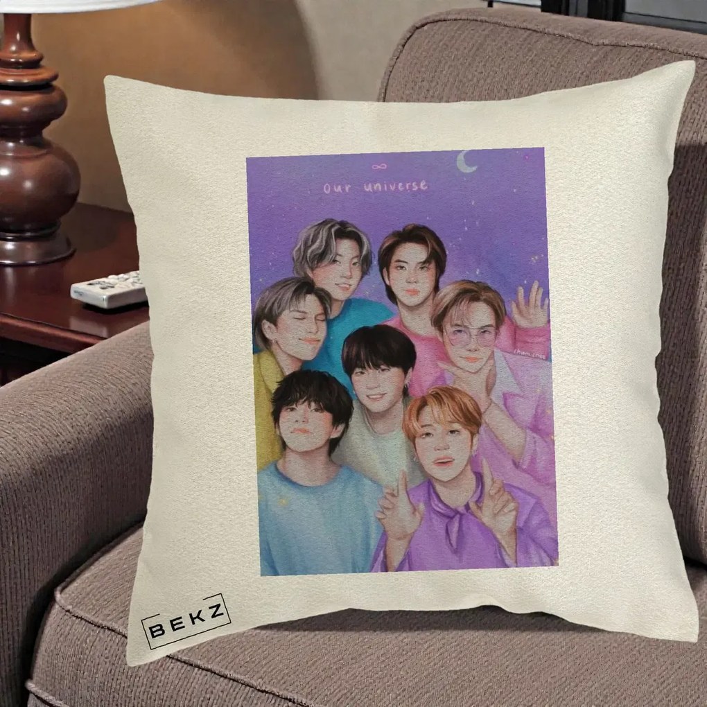 Perna Personalizata K-pop BTS Our Universe Fanart Violet Pastel, 40x40 cm, Ecru, Husa Detasabila, Perna Inclusa, BEKZ®