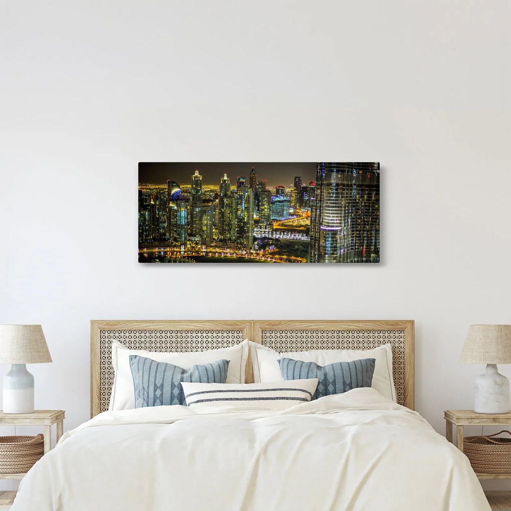 Tablou cu oraș nocturn (120x50 cm)