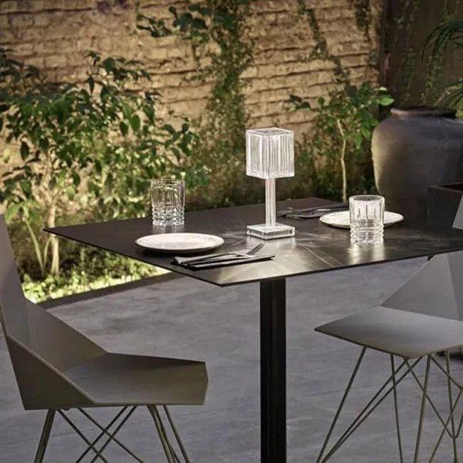 Masa de exterior / interior design modern premium VASES 60x60cm