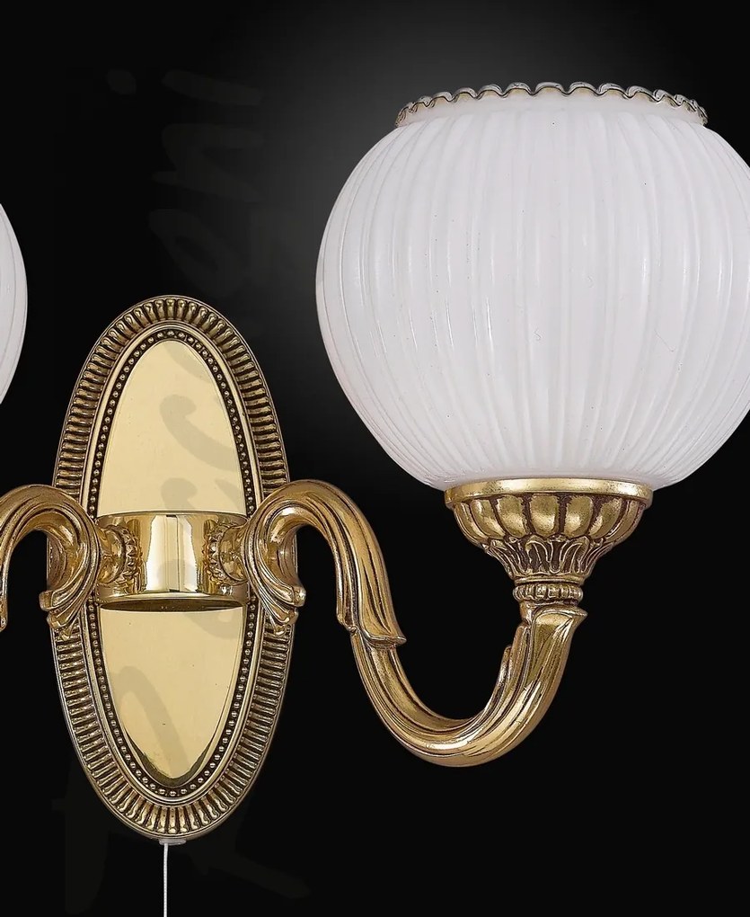 Aplica clasica din alama cu 2 brate design italian 9350