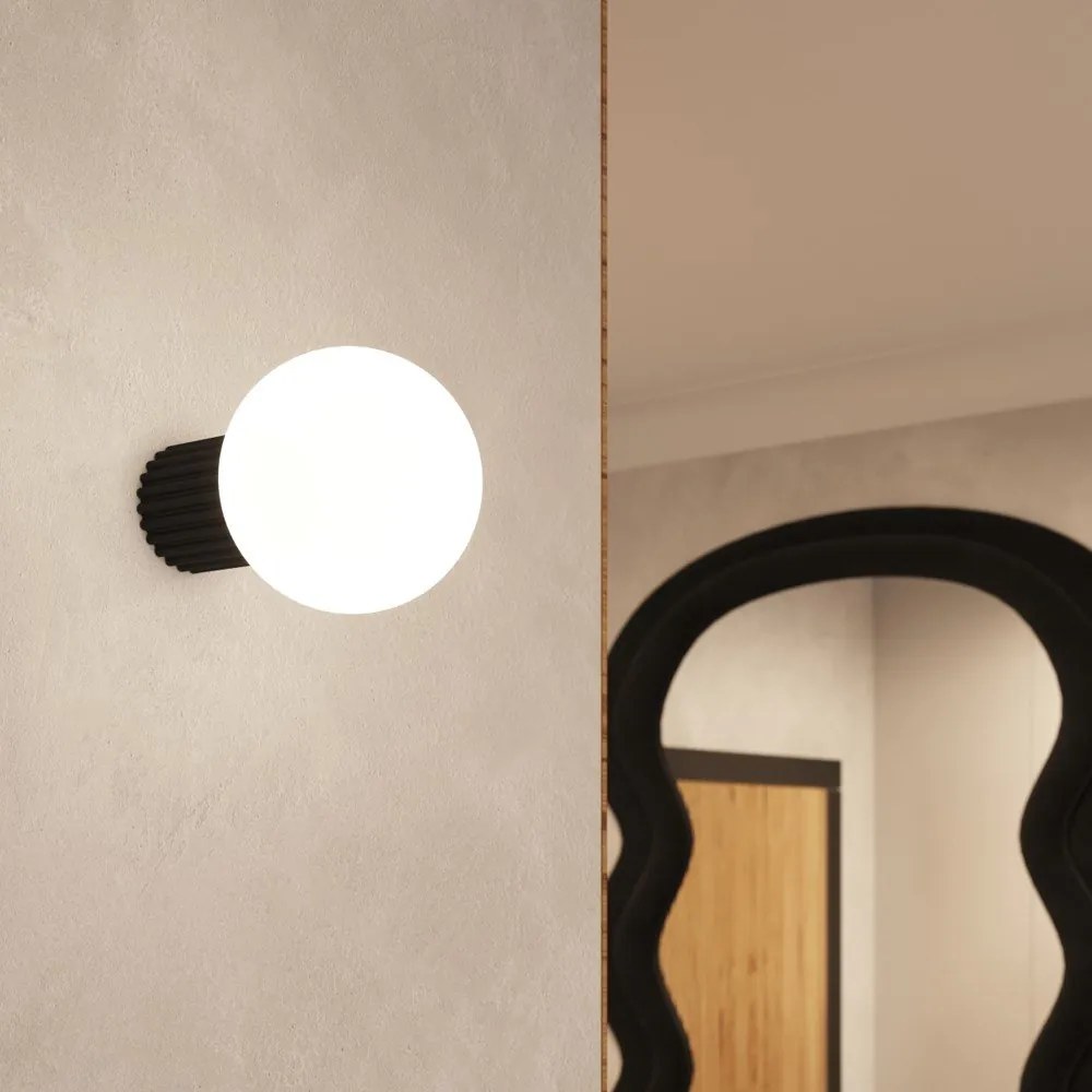 Aplică de perete neagră ø 12 cm Orbital – Sollux