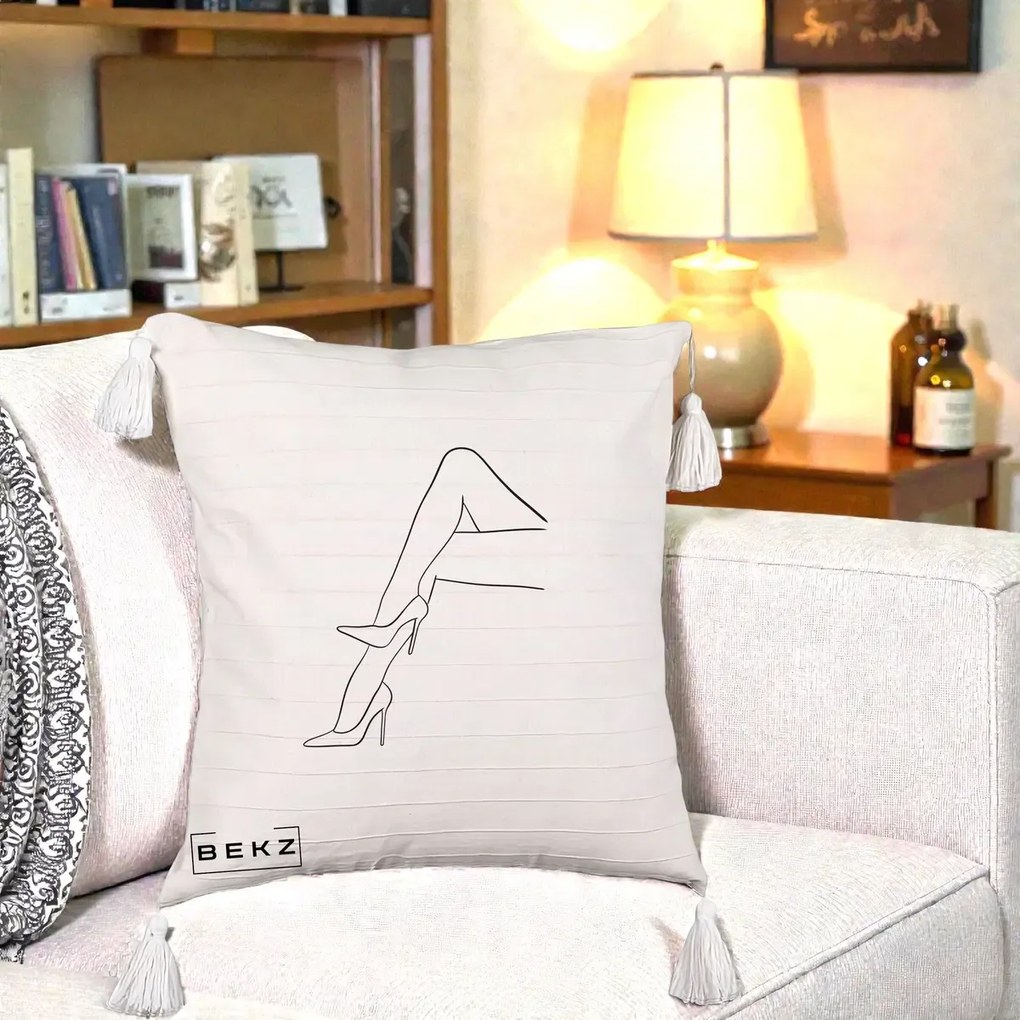 Perna Decorativa Picioare cu Tocuri Line Art, 40x40 cm, Bej cu Franjuri, Husa Detasabila, Perna Inclusa, BEKZ®