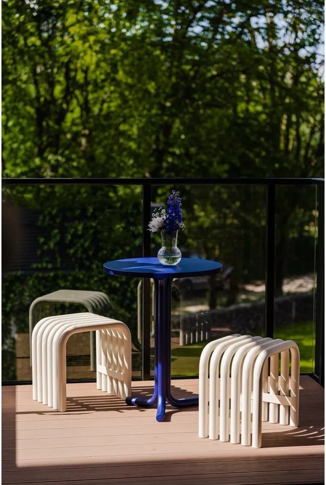 Scaun de grădină bej din metal Nokk – noo.ma