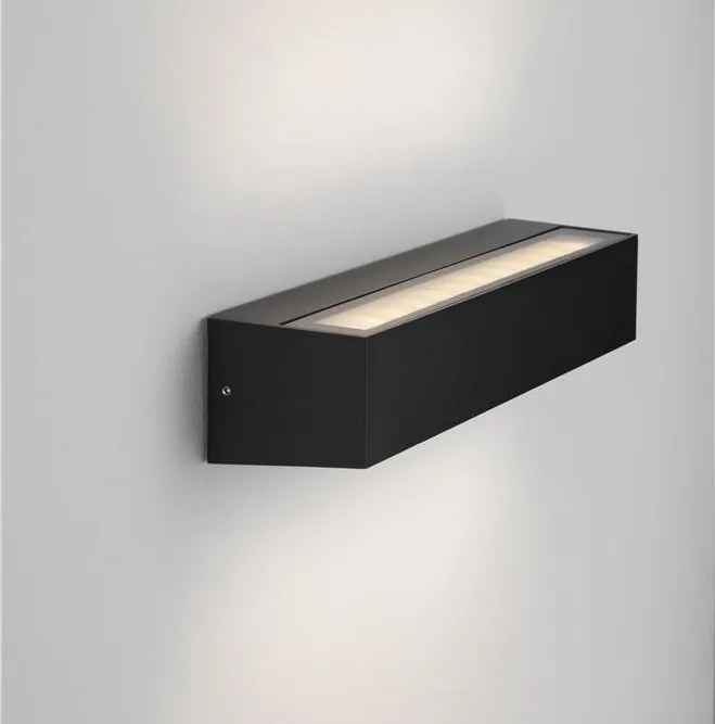 Aplica exterior neagra liniara 38cm IP65 LED CCT PRISMATIC