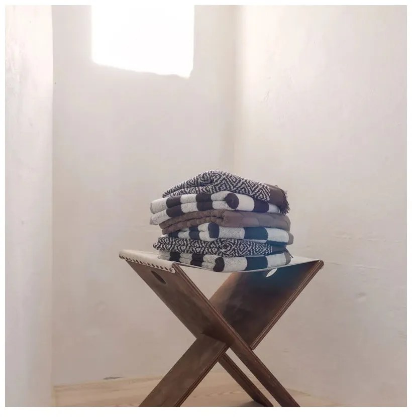 Prosop maro din bumbac organic din frotir 50x90 cm Retro – Mette Ditmer Denmark