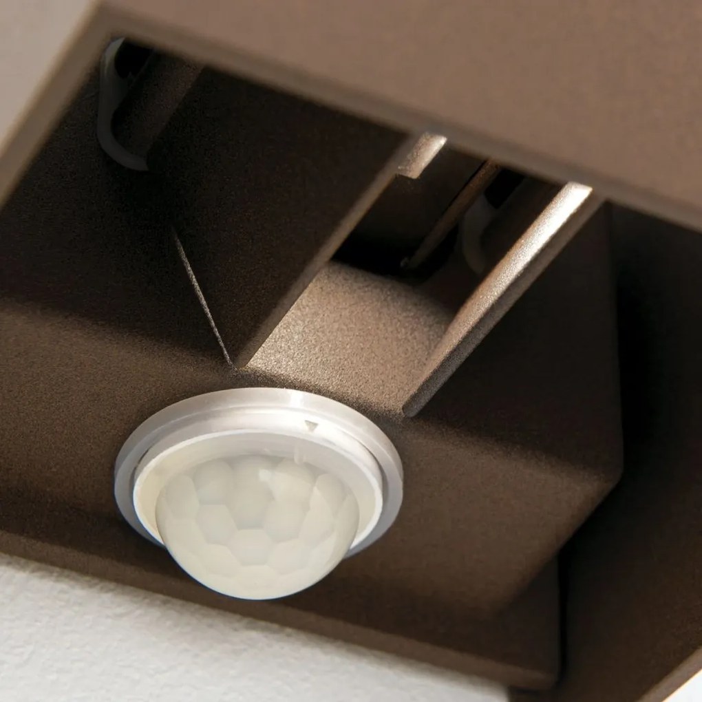 Aplica LED de exterior cu senzor de miscare IP54 CUBE-S corten