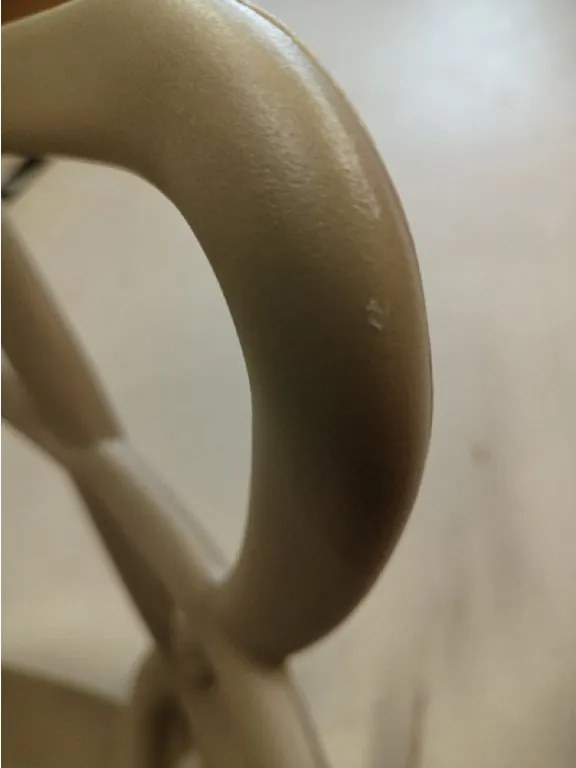 OFERTA Scaun din plastic bej KATO calitatea a II-a