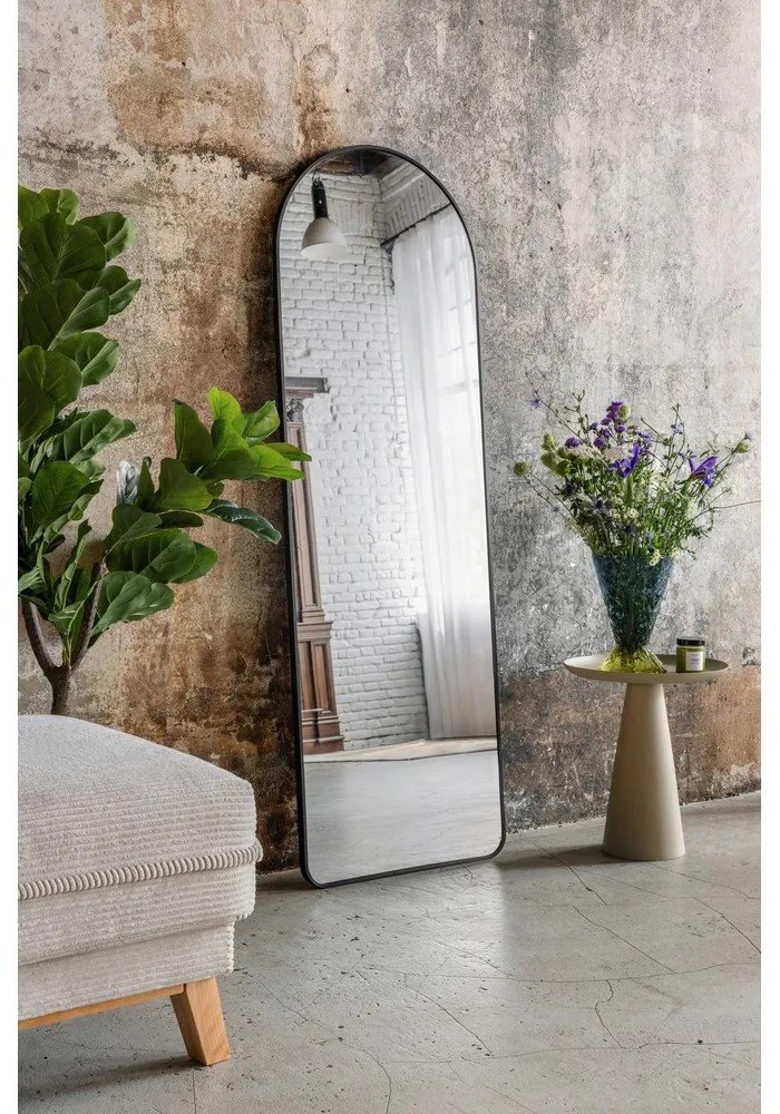 Taburet bej cu tapițerie din catifea reiată Tori – Bonami Selection