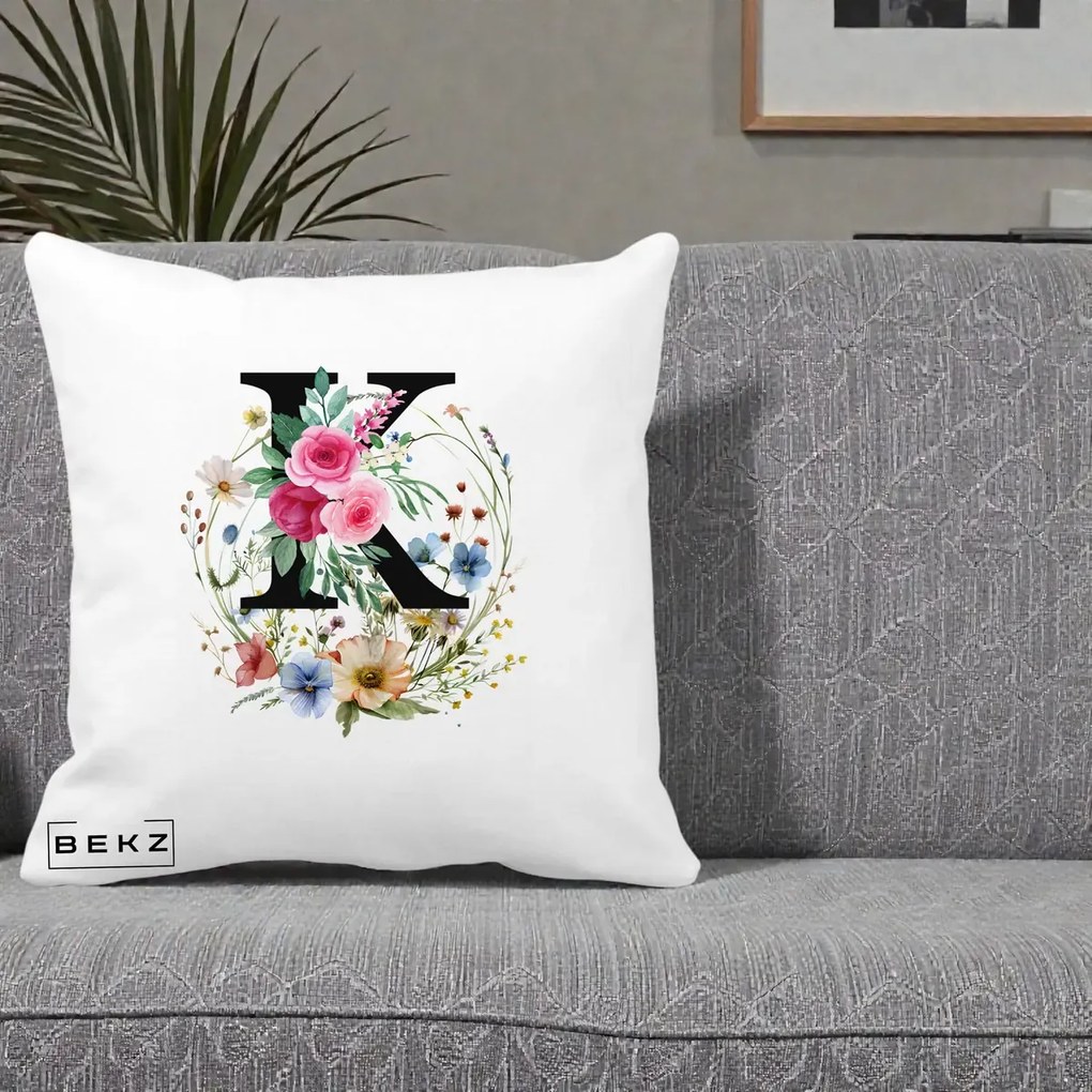 Cadou Personalizat - Perna Personalizata Monogram Litera K cu Flori Acuarela, 40x40 cm, Alba Mata, Husa Detasabila, Perna Inclusa, BEKZ®