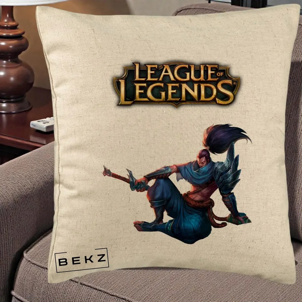 Perna Personalizata League of Legends Yasuo, 40x40 cm, Bej, Husa Detasabila, Perna Inclusa, BEKZ®