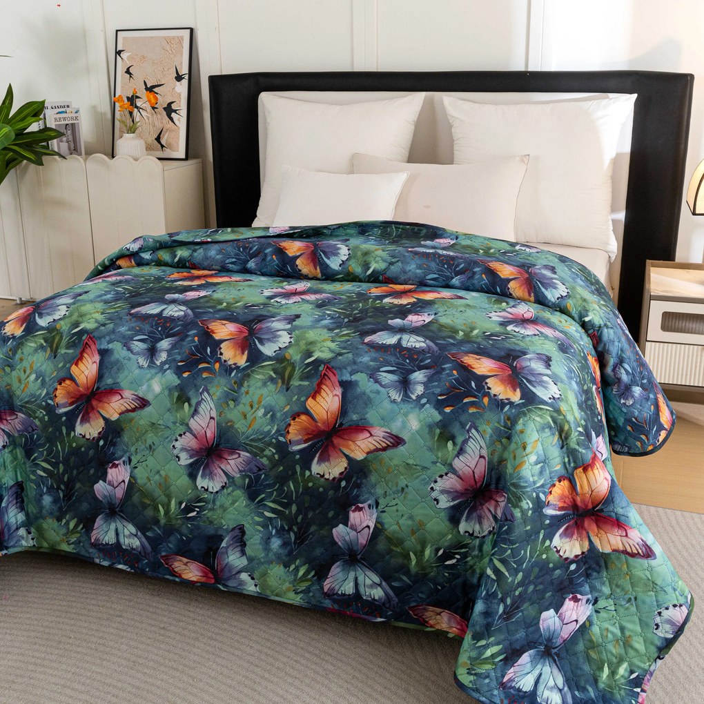 Cuvertura de pat cu model COLORFUL BUTTERFLY, colorata Dimensiune: 170 x 210 cm