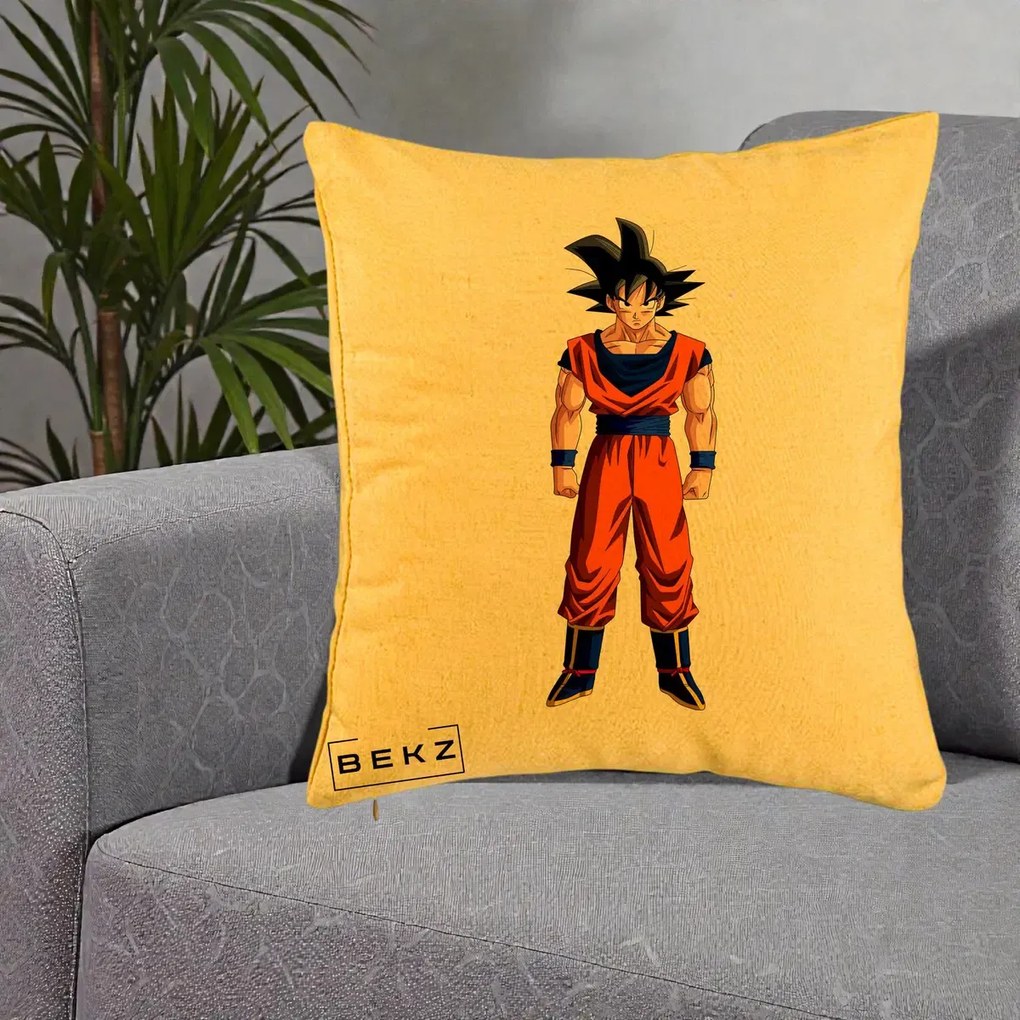 Perna Personalizata Dragon Ball Goku Complet in Gi Portocaliu, 40x40 cm, Galben, Husa Detasabila, Perna Inclusa, BEKZ®