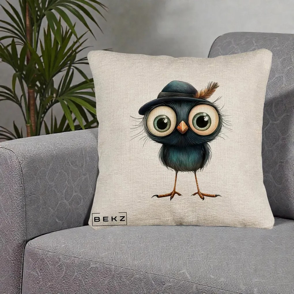 Perna Decorativa Pui Misterios cu Palarie Neagra, 40x40 cm, Bej Canapea, Husa Detasabila, Perna Inclusa, BEKZ®