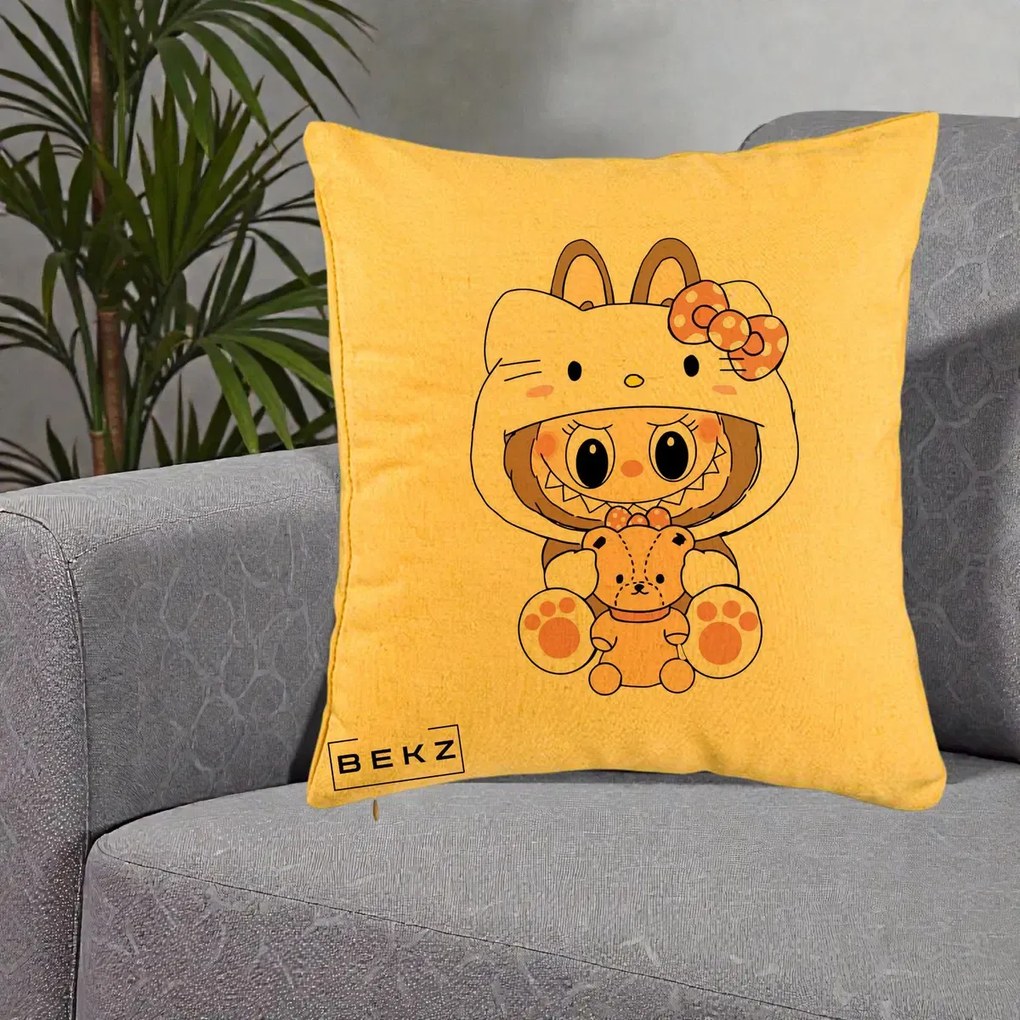 Perna Personalizata Labubu x Hello Kitty, 40x40 cm, Galben, Husa Detasabila, Perna Inclusa, BEKZ®