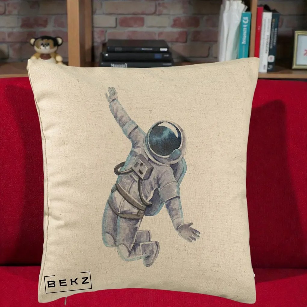 Perna Decorativa Astronaut Acuarela Zbor, 40x40 cm, Bej, Husa Detasabila, Perna Inclusa, BEKZ®