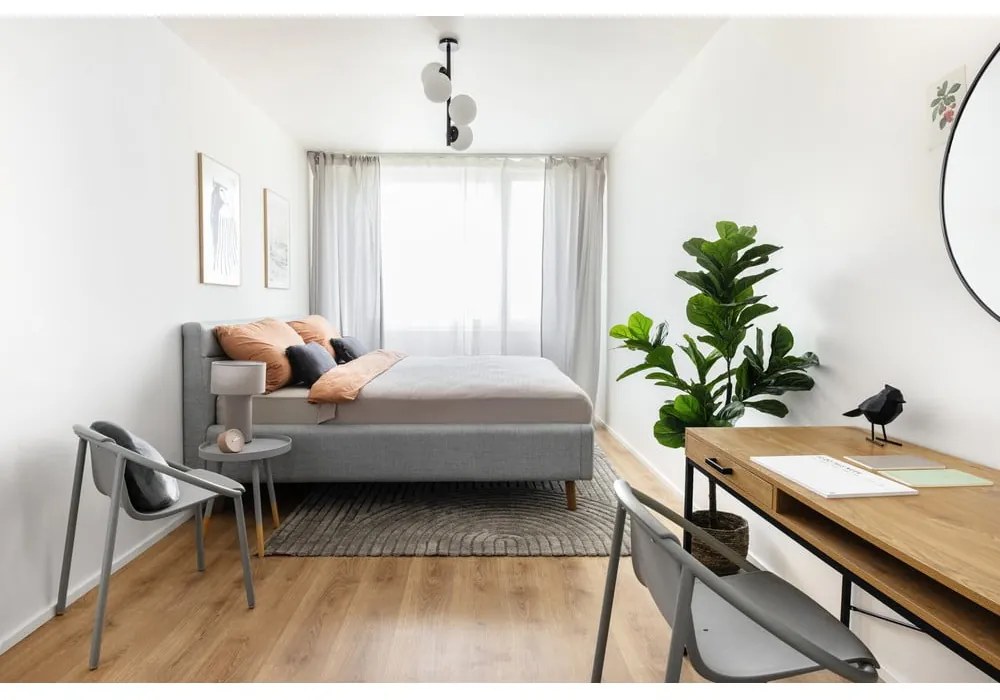 Pat matrimonial gri deschis tapițat cu spațiu de depozitare cu somieră 160x200 cm Lotte – Meise Möbel