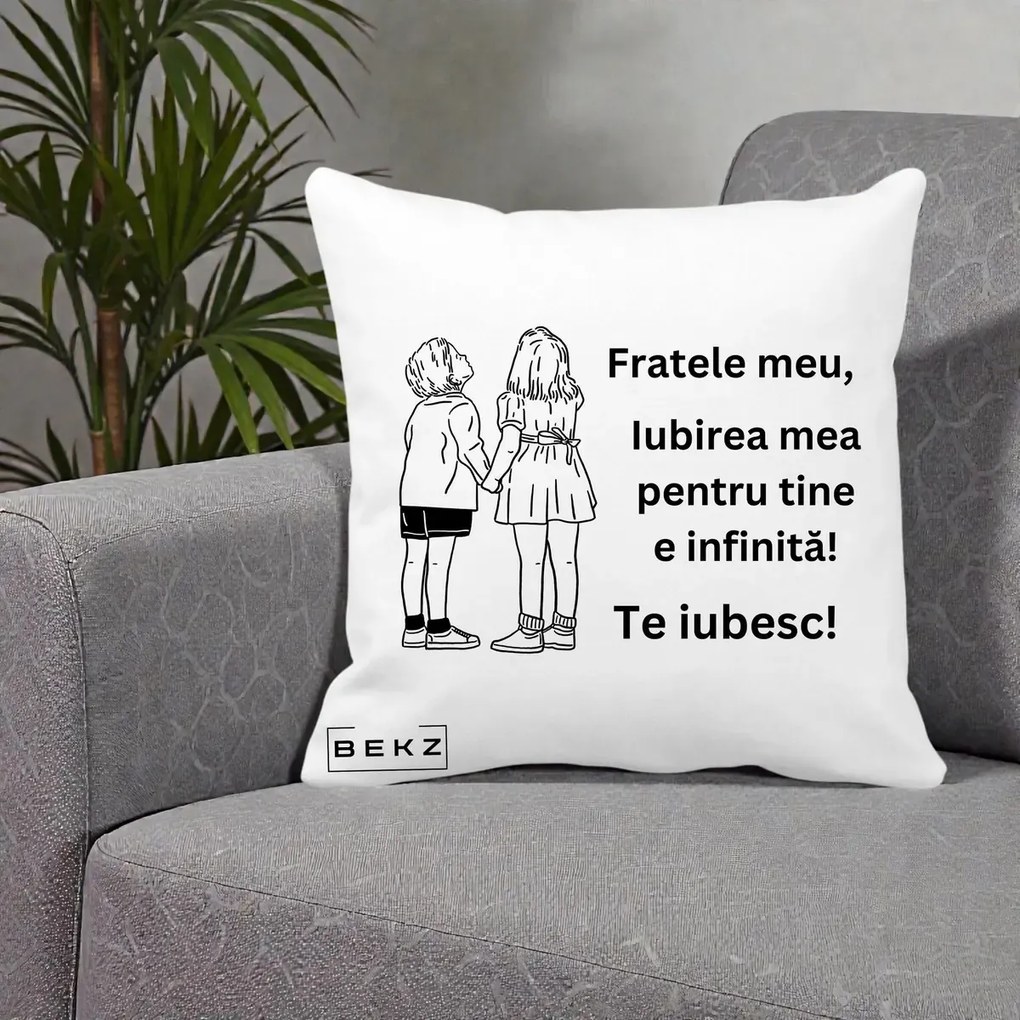 Cadou pentru Frate - Perna Personalizata Fratele Meu Te Iubesc Copii Tinand Maini Line Art, 40x40 cm, Alba Mata, Husa Detasabila, Perna Inclusa, BEKZ®