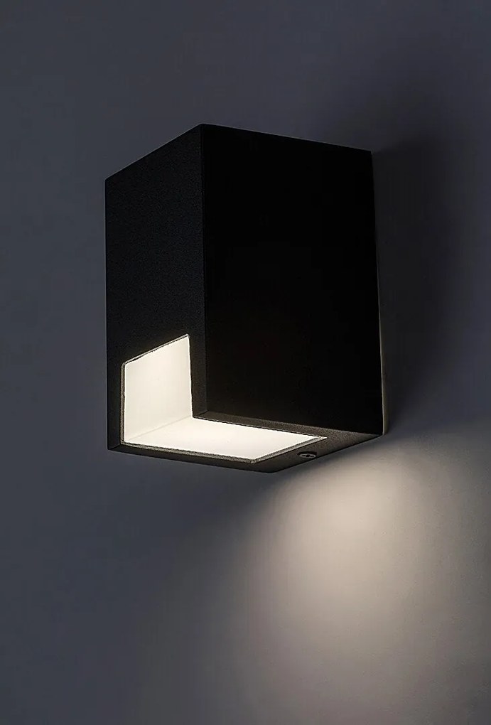 Aplica de perete exterior IP44 Cernon