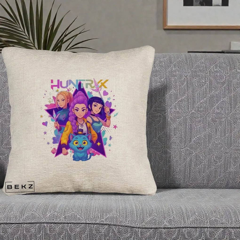 Perna Personalizata K-pop HUNTRX Trio cu Pisica Stele, 40x40 cm, Bej Canapea, Husa Detasabila, Perna Inclusa, BEKZ®