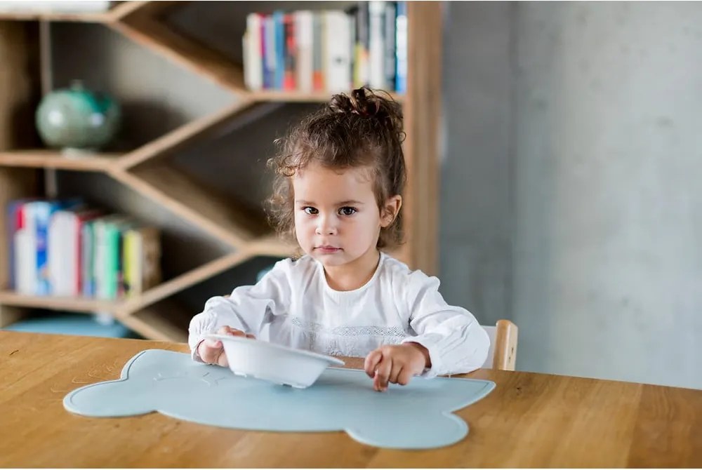 Suport din silicon pentru masă Kindsgut Bear, 48 x 25 cm, albastru deschis