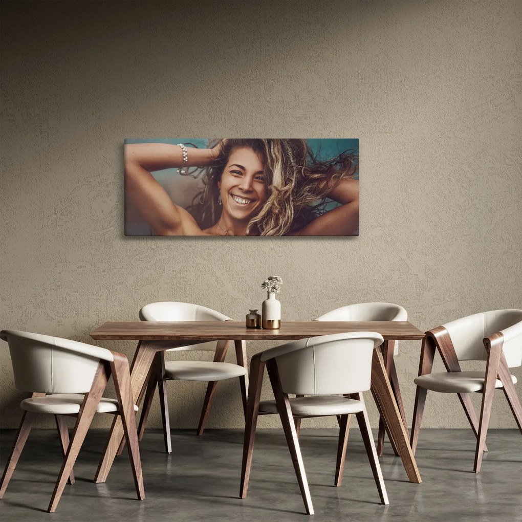 Tablou - Portretul unei femei tinere (120x50 cm)