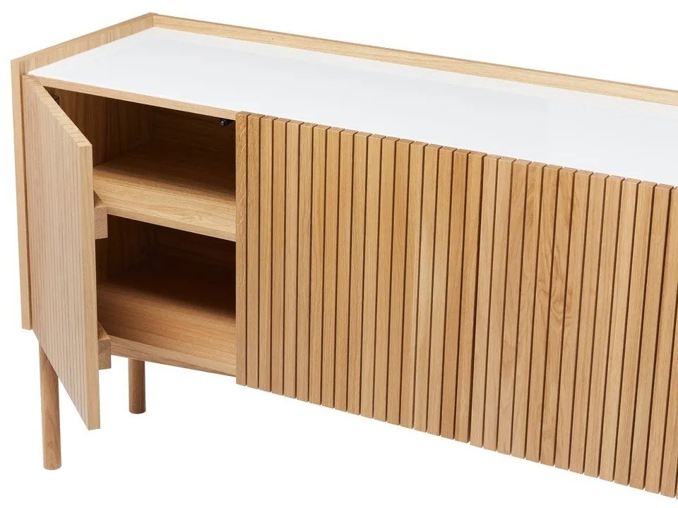 Comodă în culoare naturală joasă cu aspect de lemn de stejar 177x42 cm Bottrup – Woodman