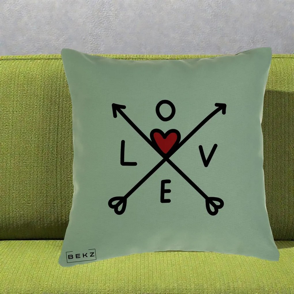 Perna Decorativa Love cu Sageti Incrucisate si Inima Rosie, 40x40 cm, Verde, Husa Detasabila, Perna Inclusa, BEKZ®