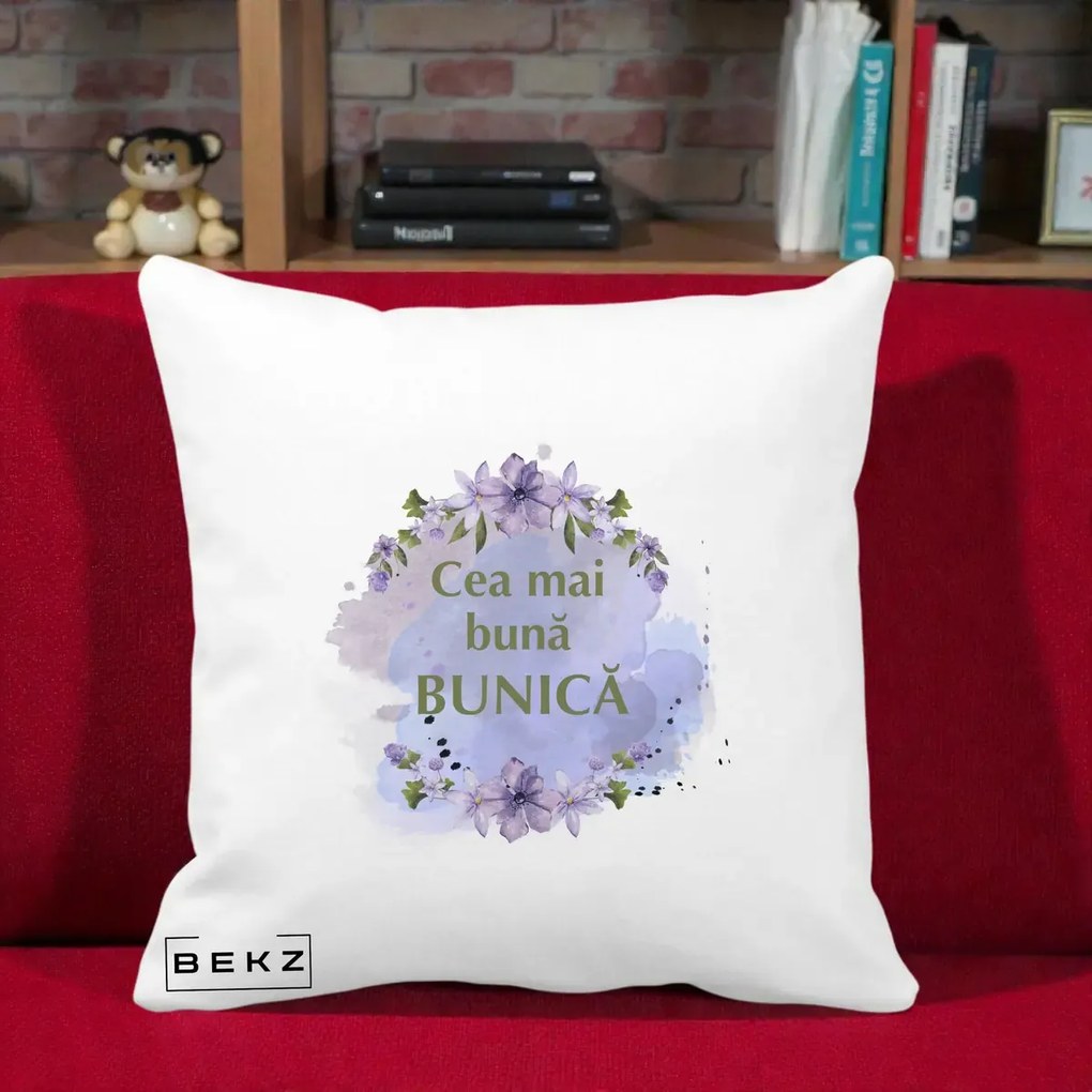 Cadou pentru Bunica - Perna Personalizata Cea Mai Buna Bunica Flori Mov Acuarela Auriu, 40x40 cm, Alba Mata, Husa Detasabila, Perna Inclusa, BEKZ®
