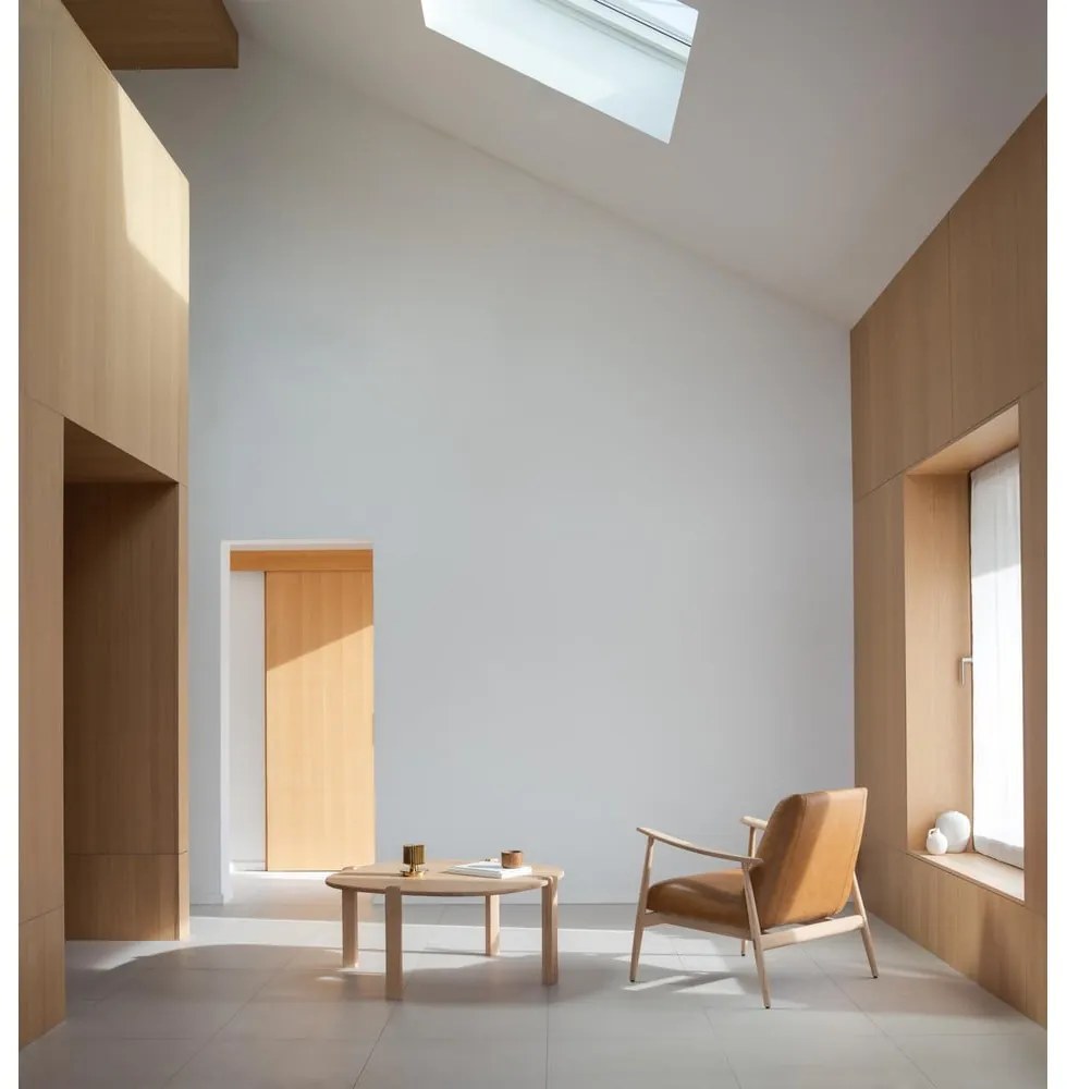 Măsuță de cafea în culoare naturală rotundă din lemn de stejar ø 100 cm Kulin – Gazzda