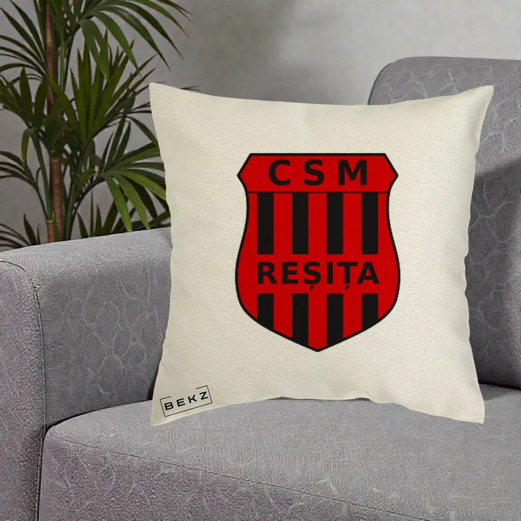 Perna Personalizata CSM Resita Fotbal, 40x40 cm, Ecru, Husa Detasabila, Perna Inclusa, BEKZ®