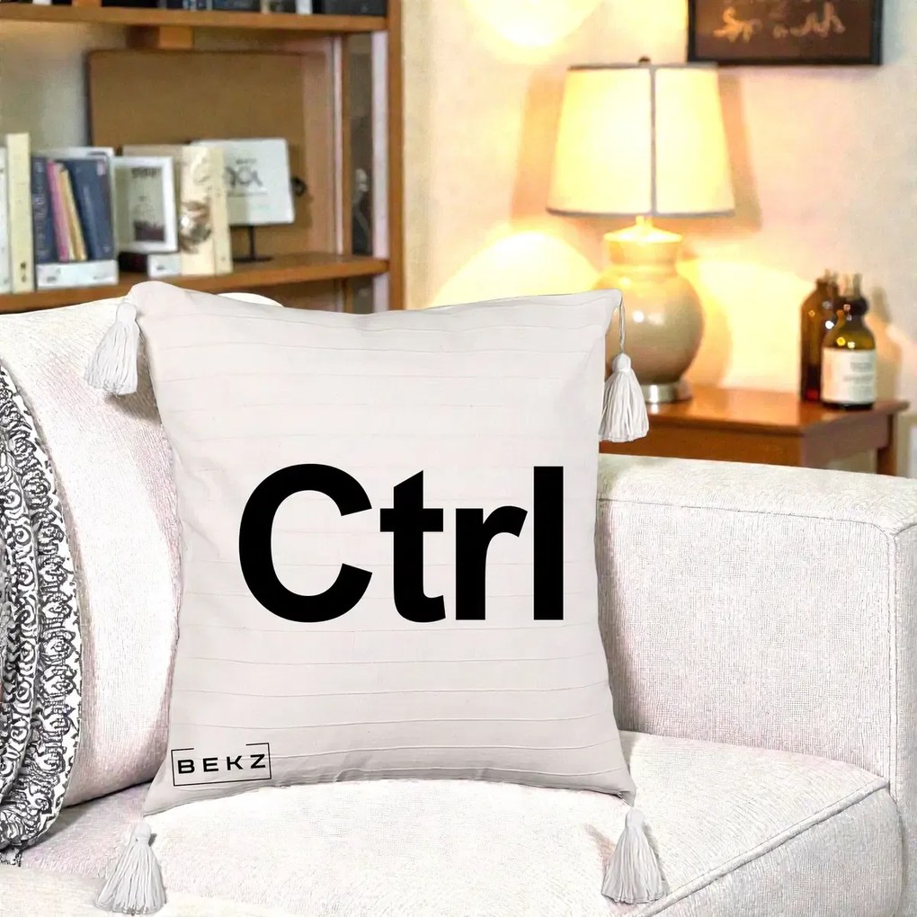 Perna Personalizata Tasta Ctrl Tipografie Bold, 40x40 cm, Bej cu Franjuri, Husa Detasabila, Perna Inclusa, BEKZ®