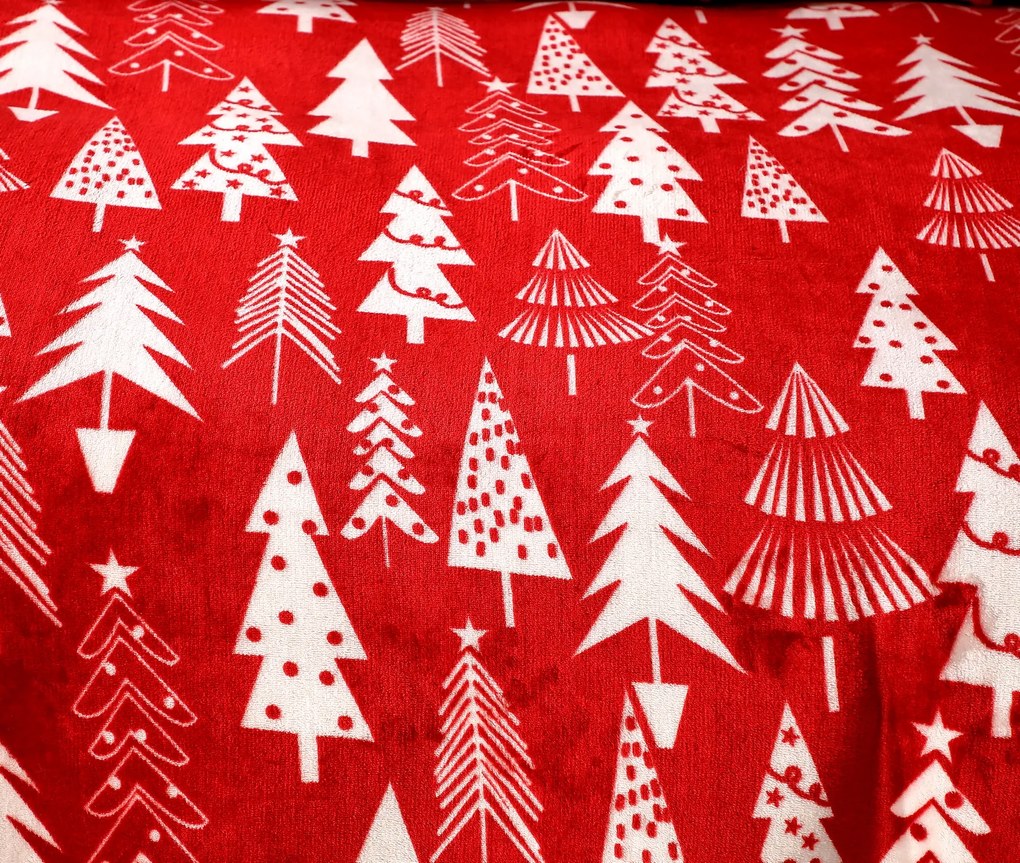 Lenjerie de pat microplush CHRISTMAS TREES rosu Dimensiune lenjerie de pat: 2 buc 70 x 90 cm | 200 x 220 cm