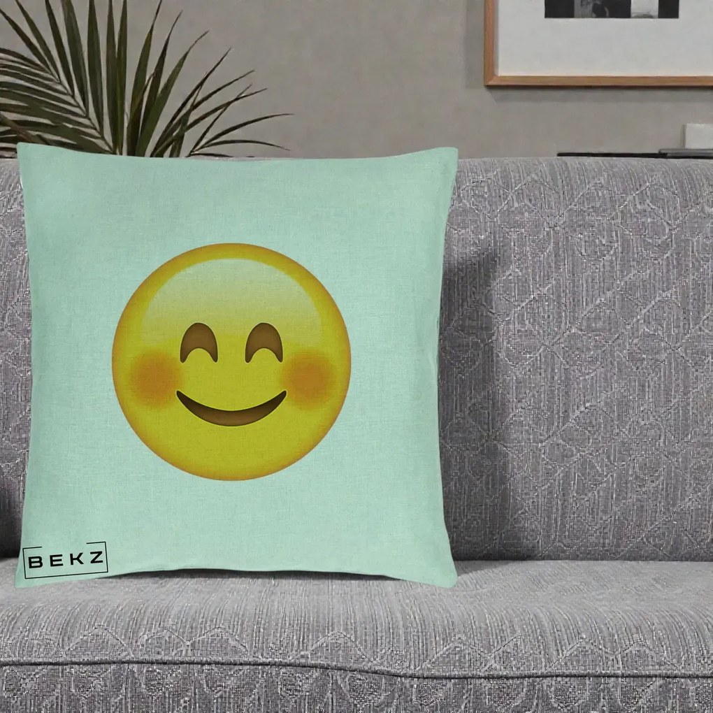 Perna Decorativa Emoji Fericit Roscat, 40x40 cm, Verde Menta, Husa Detasabila, Perna Inclusa, BEKZ®