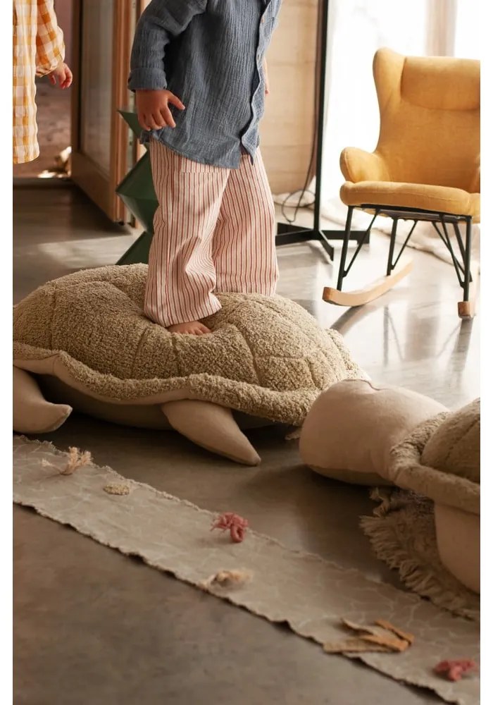 Fotoliu puf pentru copii verde/crem Mrs. Turtle – Lorena Canals