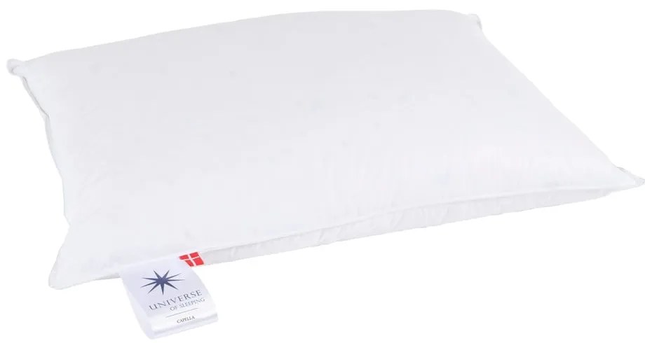 Pernă cu umplutură de pene 50x70 cm Capella Medium – Universe of Sleeping