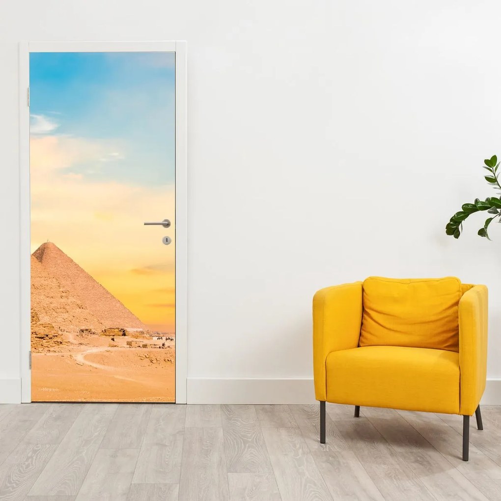 Fototapet pentru ușă - Piramide din Egipt (95x205cm)