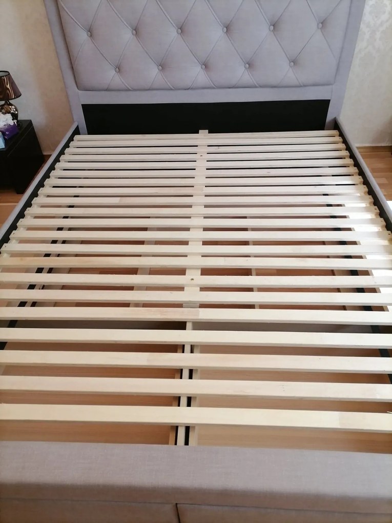 Pat tapitat dormitor ,de lux , pentru saltea , stofa gri,cu sertare si suport saltea inclus 160x200 cm -loc saltea